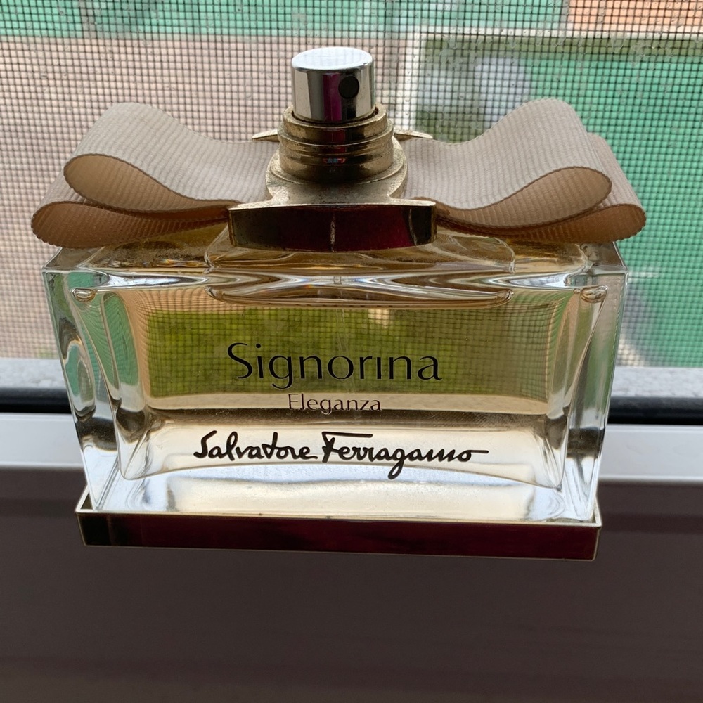 Salvatore Ferragamo Signorina Eleganza